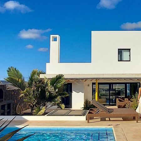 Sand Volcano Villa 2 ラ・オリーバ エクステリア 写真