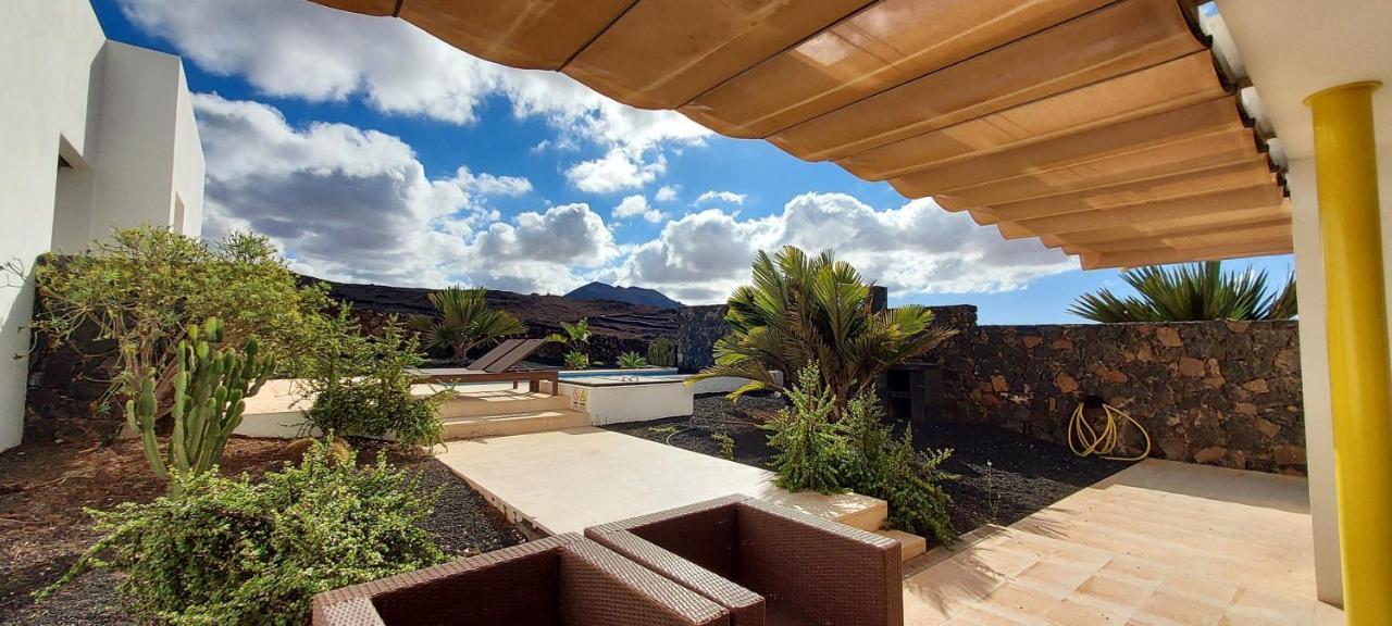 Sand Volcano Villa 2 ラ・オリーバ エクステリア 写真